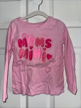 Pink "Mom's Mini" Long-Sleeve Kids Shirt